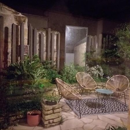 Les Rosiers B&B Cote Loire מראה חיצוני תמונה